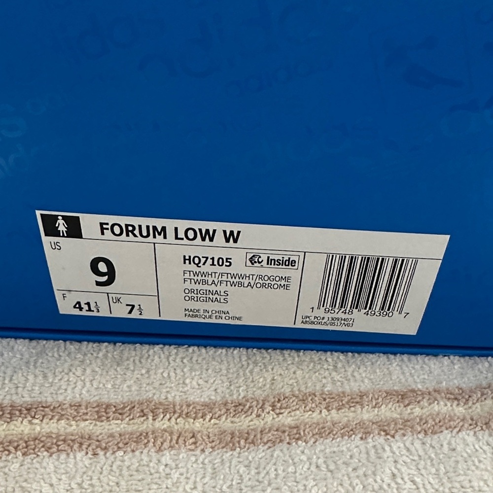 Adidas Forum Low W Sneakers - White and Blue
